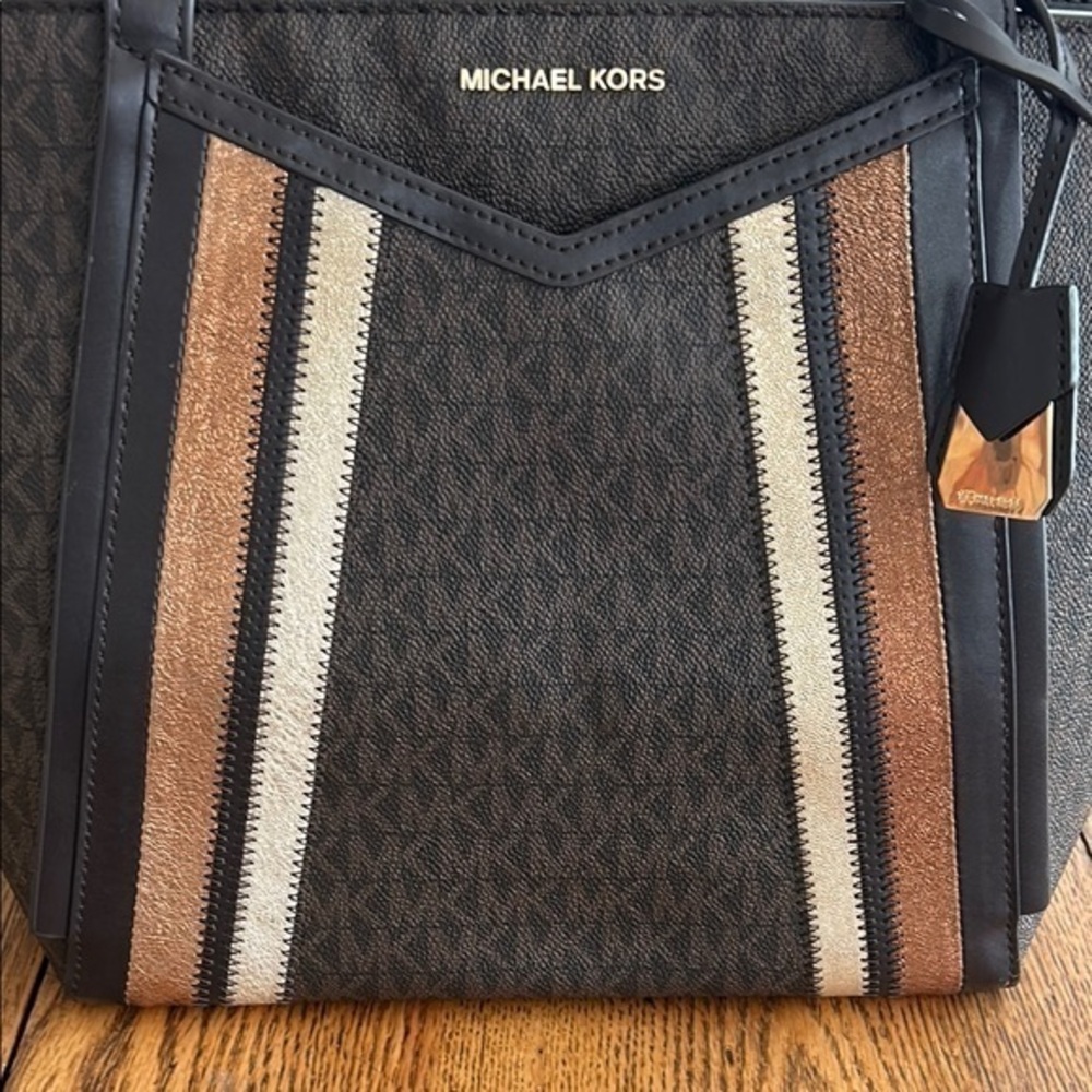 NWOT Michael Michael Kors Whitney Black and Brown Metalic Signature Tote